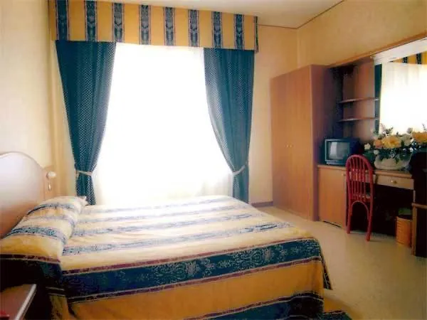 Hotel Admiral Lavagna 3*,